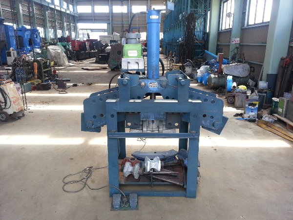 パイプベンダー