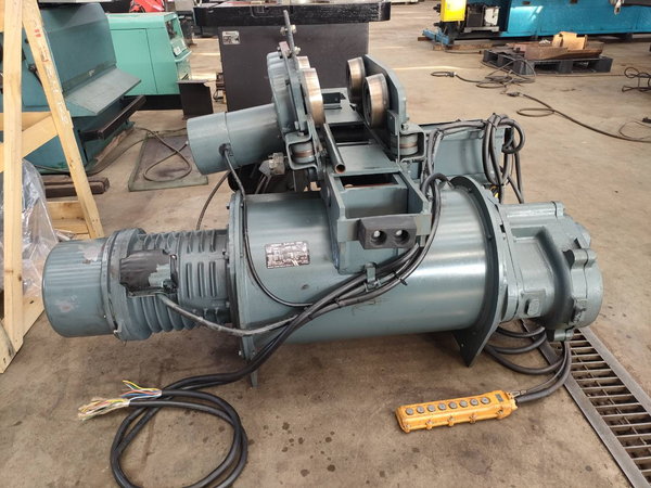 懸垂ホイスト5ｔ