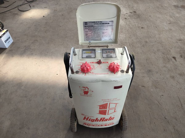 シリコン式急速充電器