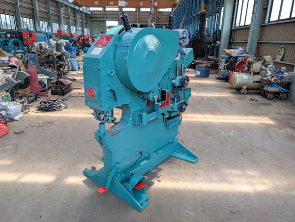 5点切ポンチング