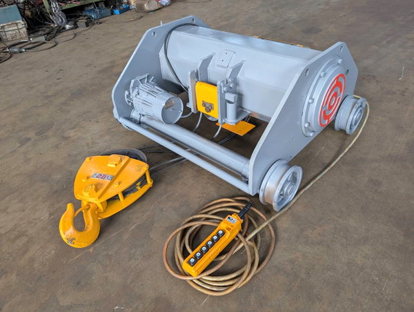 軌条ﾎｲｽﾄ2.8t